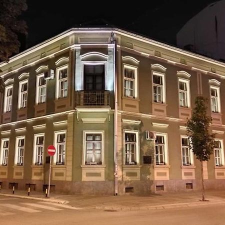 Lumo Apartment Nis Exterior photo