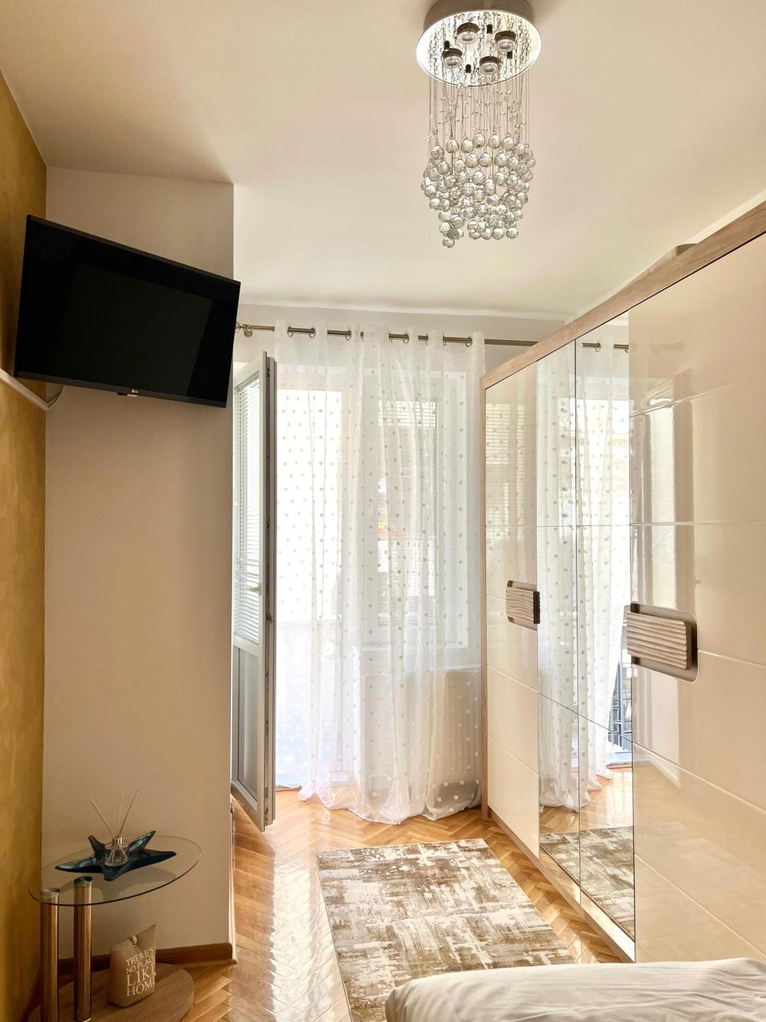 Lumo Apartment Nis Exterior photo